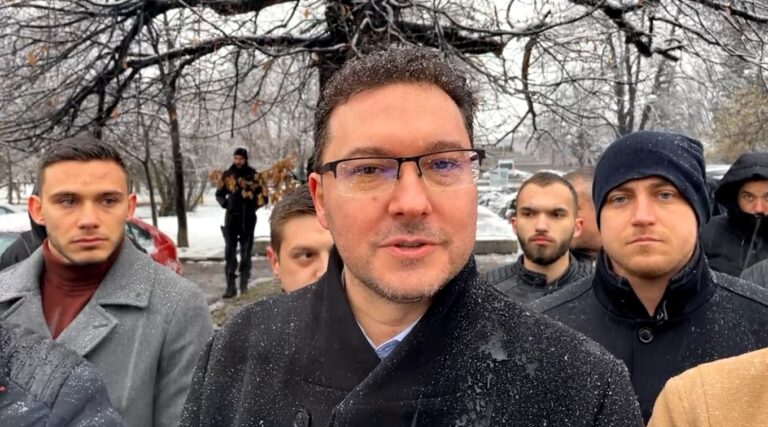 Митов срази Петков заради Балкански поток:  Премиерът знае ли какво говори, наясно ли е с фактите