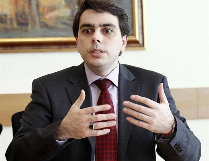 Асен Василев скромно: Аз съм най-подходящ за финансов министър