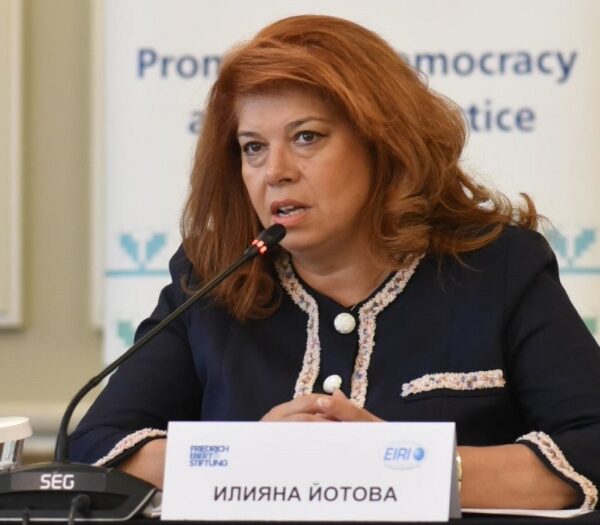 Илияна Йотова за арестите: Вярвам на правителството, ще има продължение