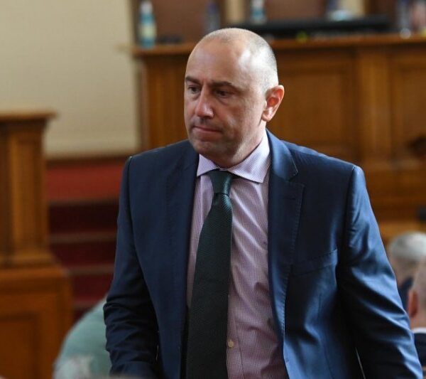 Каримански потвърди, че Асен Василев е замесен в огромния скандал