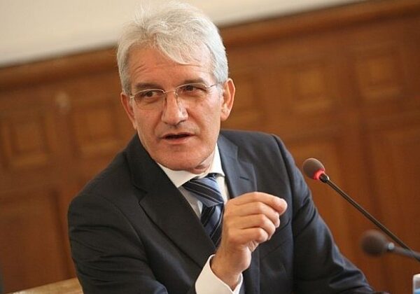 Рамадан Аталай: Няма шеф на КЕВР, няма газ, няма производство, Кирил Петков да се яви в парламента