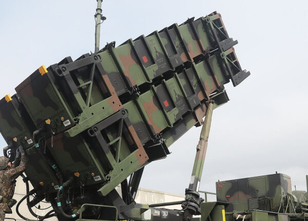 Нидерландия и Германия изпращат в Словакия три ракетни комплекса “Пейтриът”