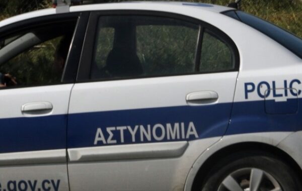 Гръцки полицаи заловиха българи-контрабандисти, издирват съучастници