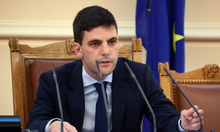 ИТН внася искане за оставката на председателя на парламента Никола Минчев, ДПС и ГЕРБ ще подкрепят