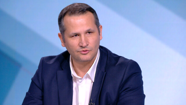 Иван Христанов хвърли бомбата: Готви се кабинет между ГЕРБ и ДБ без ПП, гласи поверителна информация от министър