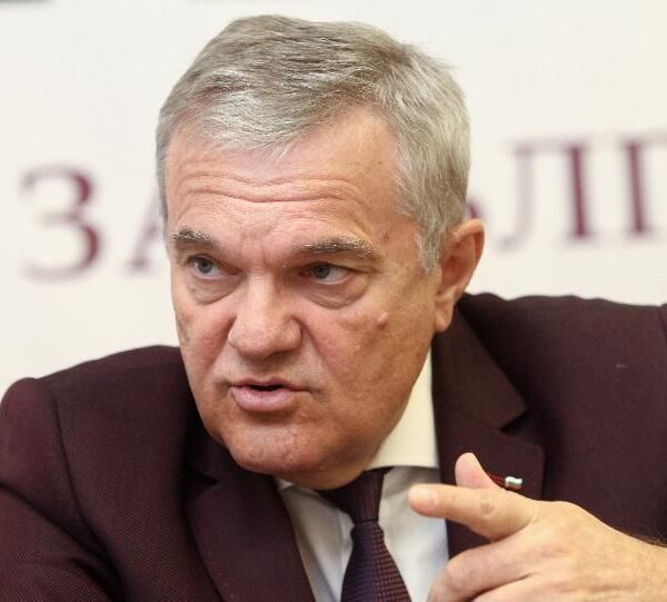 Румен Петков: Предварителното заприщване на коалиции може да се окаже неработещо решение