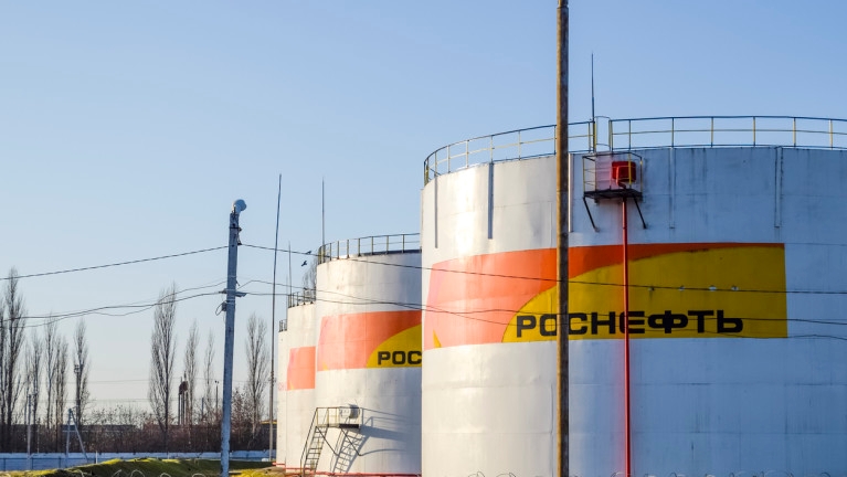 От 1 март: Русия налага 6-месечна забрана за износ на бензин