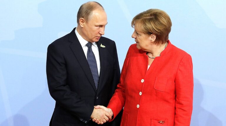 Ангела Меркел с тежки думи за Путин в първото си интервю като бивш канцлер