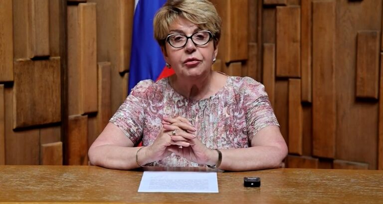Митрофанова с пръв коментар за политическите ежби около присъствието й на откриването на парламента