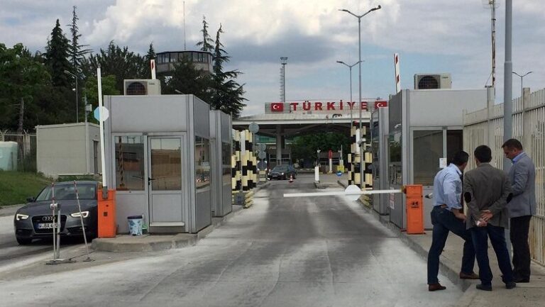 В Турция приеха важно решение за българите, влизащи в страната