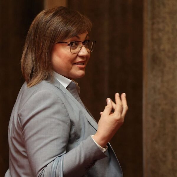 Евродепутат от БСП с остра атака срещу Нинова: Лъжкиня! Изрече каскада от неистини
