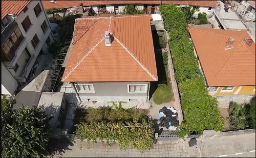 Скандално: Шефът на БАБХ облажил с апетитна къща от 150 квадрата за смешна цена ВИДЕО