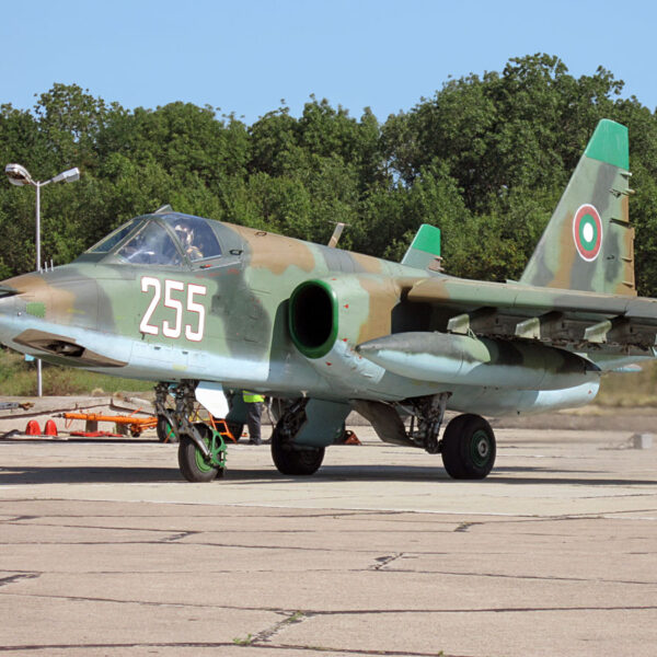 ИЗВЪНРЕДНО: Су-25 се разби при тренировка край Ямбол