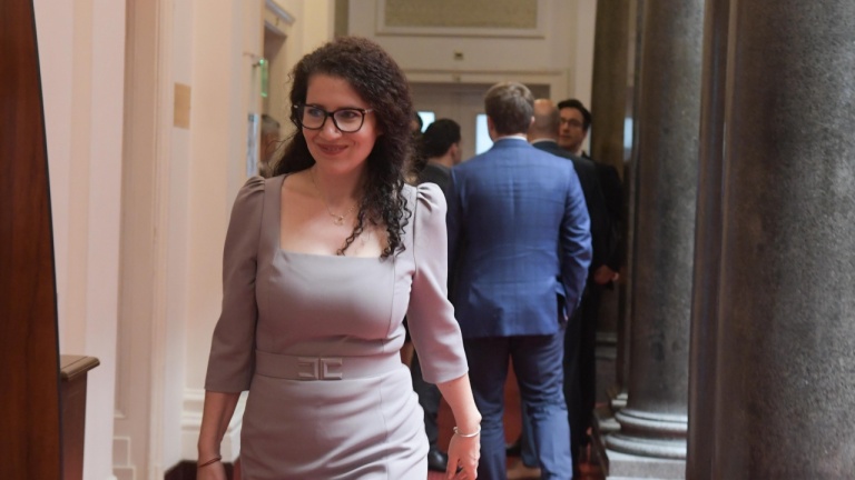 Калина Константинова намери виновник за провала на ПП на изборите