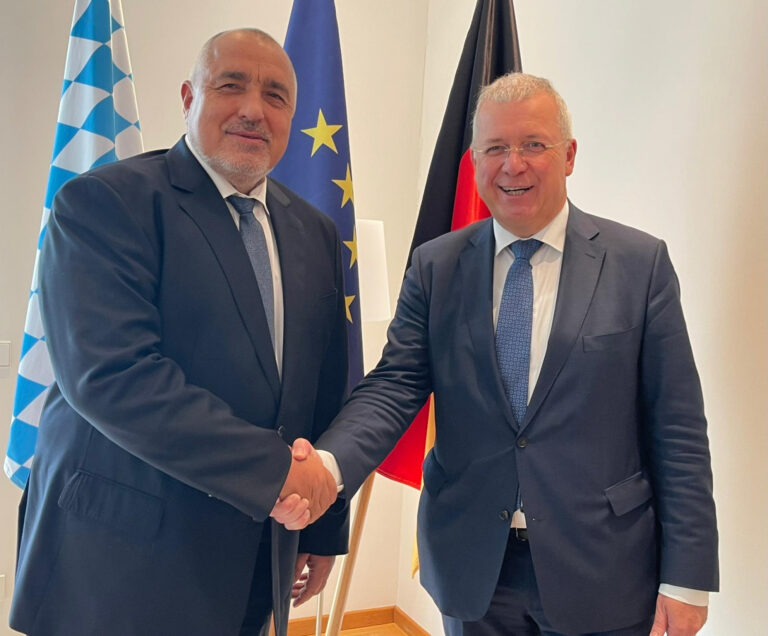 Лидерът на ГЕРБ Борисов отиде в Германия и ето с кого се срещна