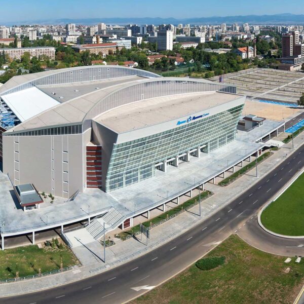 Грандиозен СКАНДАЛ! Заради Радостин Василев зала “Арена Армеец” вече е просто “залата на кръговото на “4-ти километър”
