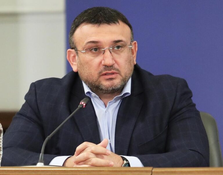 Младен Маринов посочи виновника за инцидента с мъртвите мигранти край София