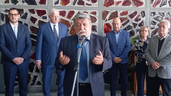 Вежди Рашидов: Ако няма правителство, фактурата ще плати българският народ  СНИМКИ