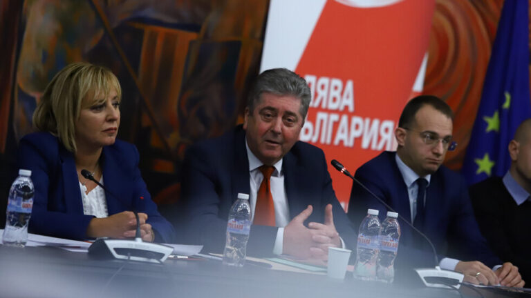 Георги Първанов обяви дали ще приеме офертата на Нинова за връщане в БСП