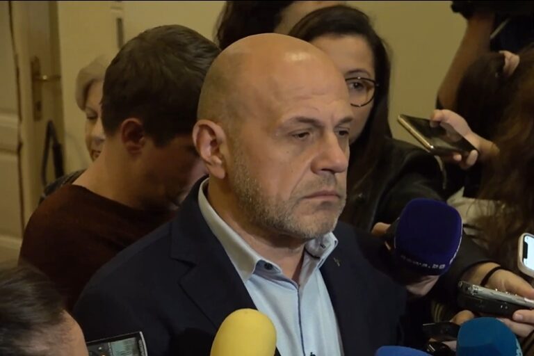 Томислав Дончев: България ще продължи да задлъжнява, благодарение на “Промяната” ВИДЕО