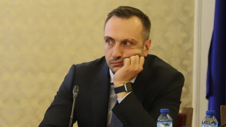 Бившият депутат от ПП Ракшиев е бил представител на Nexo за Пловдив, плаши със съд