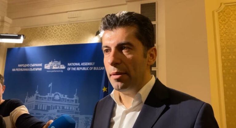 Депутат на ПП: Такива като Кирил Петков в България ги наричаме манипулатори
