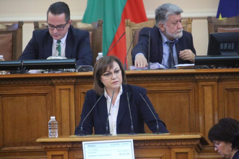 Корнелия Нинова се скара на депутатите: Загубихте два часа в празни приказки