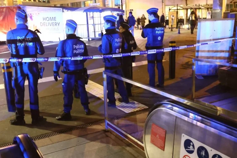 ЕКСКЛУЗИВНО: Кървав терор в метрото в сърцето на Брюксел, пътници бягат панически СНИМКИ