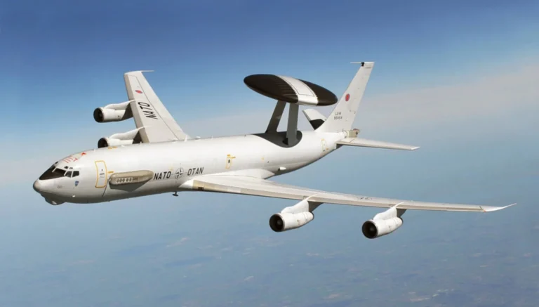 НАТО разположи американски самолети AWACS в Румъния  ВИДЕО