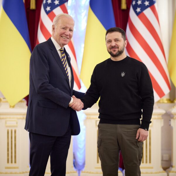 ИЗВЪНРЕДНО! Джо Байдън с изненадващо посещение в Киев