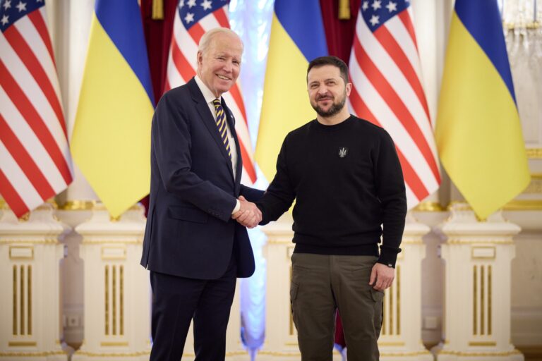 ИЗВЪНРЕДНО! Джо Байдън с изненадващо посещение в Киев