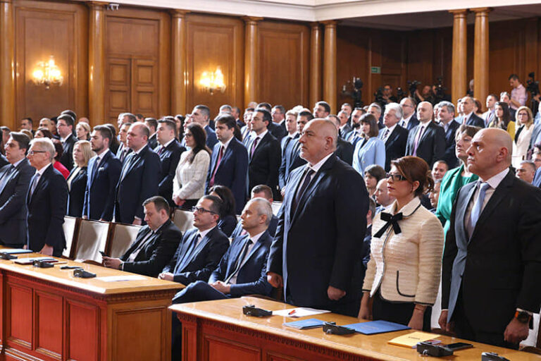 Ето ги най-имотните министри и депутати, “мафиотът” Борисов е беден като църковна мишка пред тях
