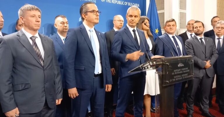 Костадинов призова Радев да насрочи референдум за еврото, въпреки отказа на парламента