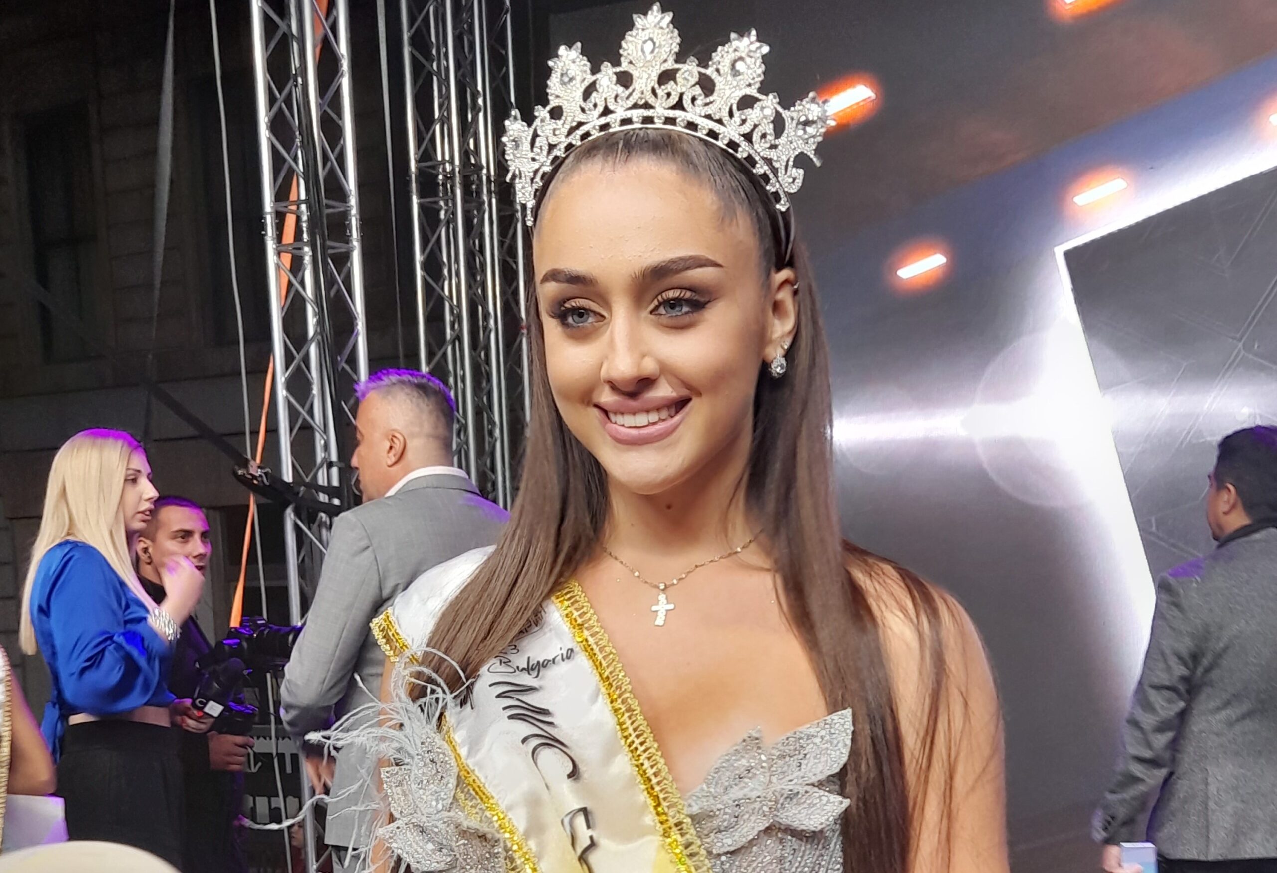 Изненада: “Мис България” отне короната от победителката с украински корени Елизабет Кравец. Причината!
