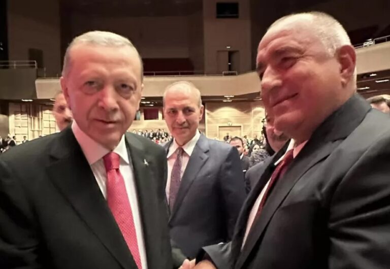 Бойко Борисов на ВИП сватба в Истанбул, специален гост на Ердоган СНИМКИ