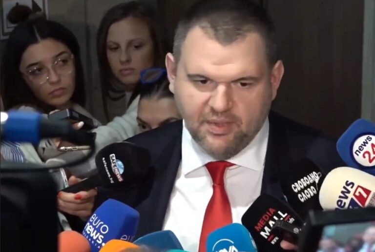 Пеевски: Скандал! Проруска партия е начело на спецслужбите в НС. Това е ужасяващ пробив в…