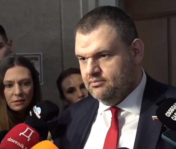Пеевски: Ще подкрепим комисията за “Балкански поток”