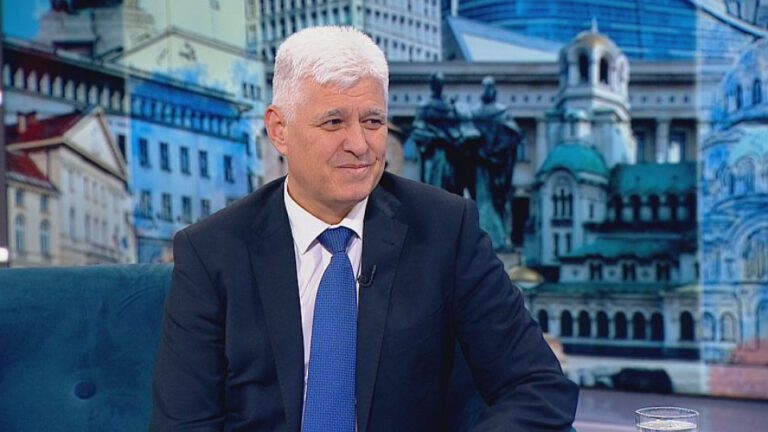 Димитър Стоянов громи правителството, сложи в групата на “шарлатаните” от ПП и премиера Денков