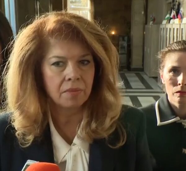 Илияна Йотова: Правителството в оставка връзва ръцете на новия министър-председател със свои решения от последните дни