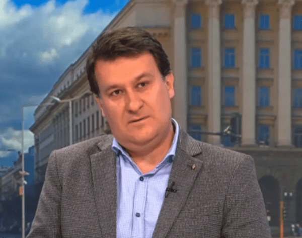 Доц. Любенов: ГЕРБ провалиха преговорите, защото искат избори