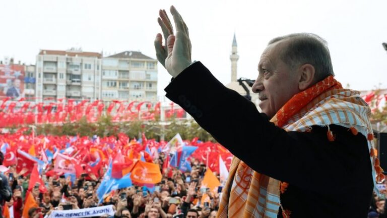 Гръмна страшен скандал в Турция заради българска реч, чака се Ердоган да…