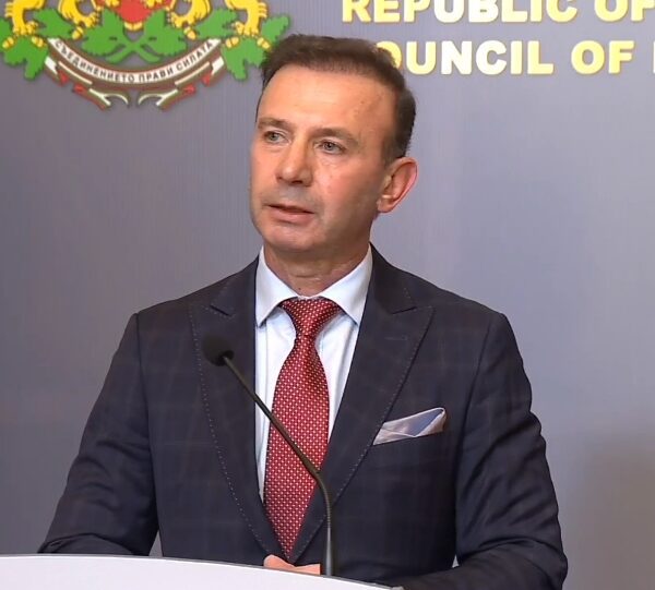 Обрат! Главсекът на МВР Живко Коцев: Оттеглям подадената оставка. Очаквам всичко от всеки!